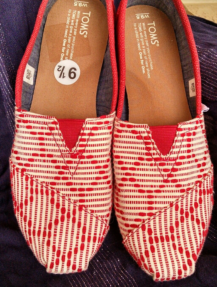 TOMS Shoes, Sz 9 1/2, Very Comfy!
